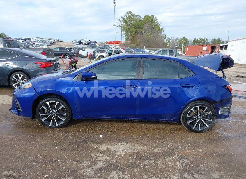 Photo 15 of 2017 Toyota Corolla SE (VIN 2T1BURHE7HC747663)