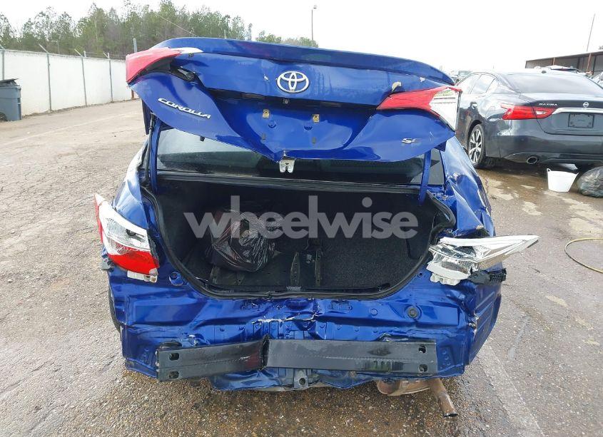 Photo 17 of 2017 Toyota Corolla SE (VIN 2T1BURHE7HC747663)