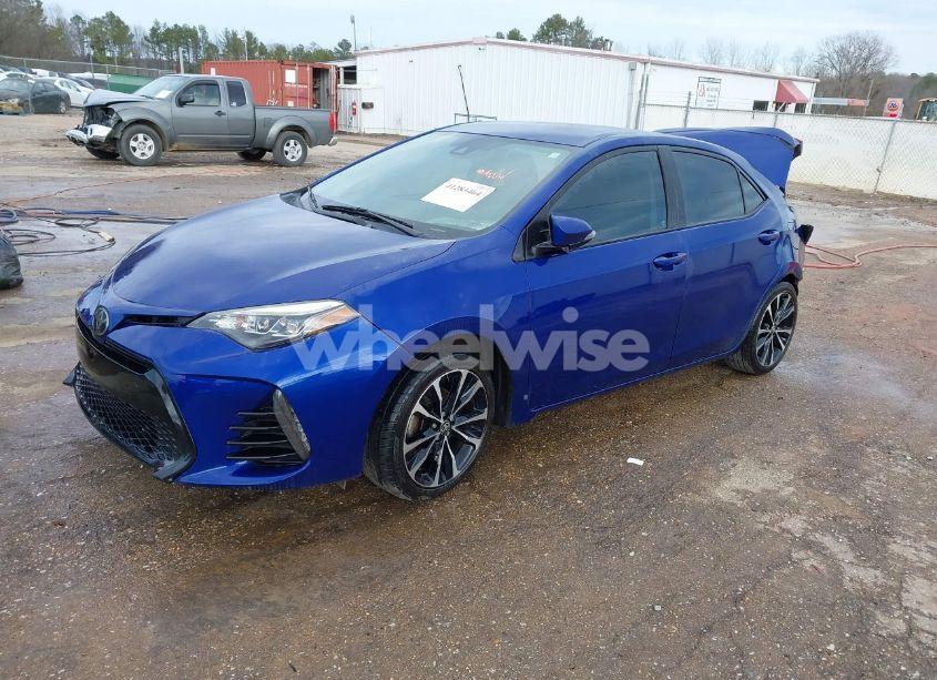 Photo 2 of 2017 Toyota Corolla SE (VIN 2T1BURHE7HC747663)