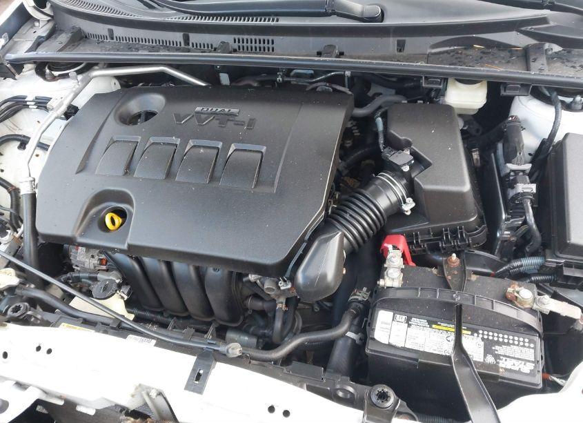 Photo 10 of 2017 Toyota Corolla L/LE/XLE/SE/XSE (VIN 2T1BURHE7HC748473)