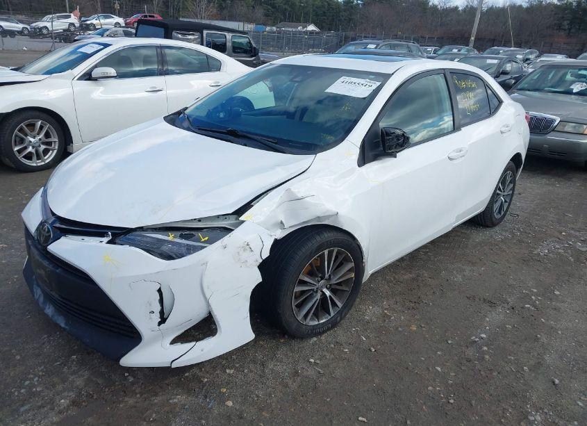 Photo 2 of 2017 Toyota Corolla L/LE/XLE/SE/XSE (VIN 2T1BURHE7HC748473)