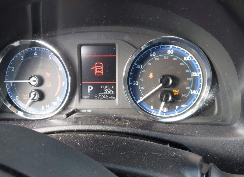 Photo 7 of 2017 Toyota Corolla L/LE/XLE/SE/XSE (VIN 2T1BURHE7HC748473)