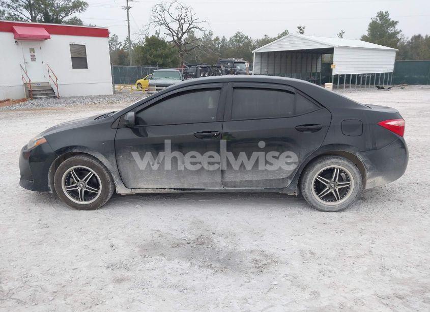 Photo 14 of 2017 Toyota Corolla LE (VIN 2T1BURHE7HC764480)