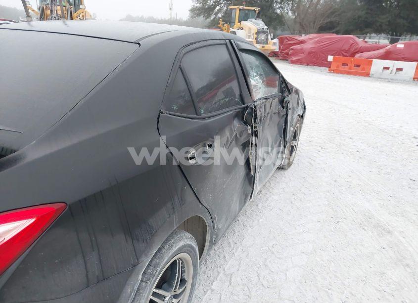 Photo 20 of 2017 Toyota Corolla LE (VIN 2T1BURHE7HC764480)