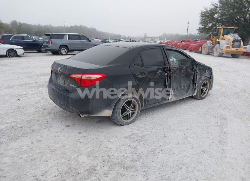 Photo 4 of 2017 Toyota Corolla LE (VIN 2T1BURHE7HC764480)