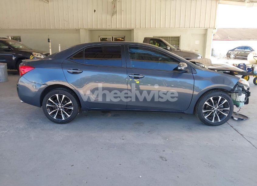 Photo 14 of 2017 Toyota Corolla SE (VIN 2T1BURHE7HC772482)