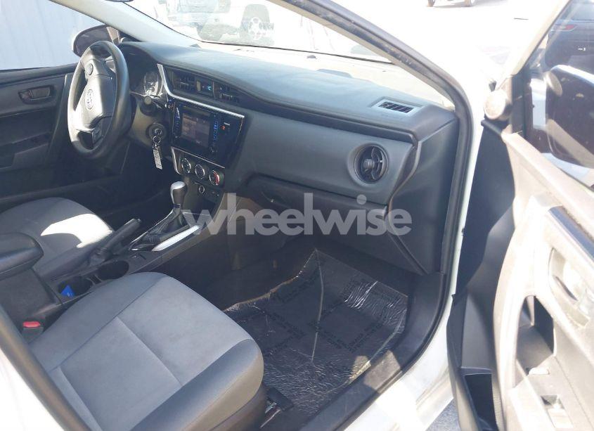 Photo 5 of 2017 Toyota Corolla L (VIN 2T1BURHE7HC772546)