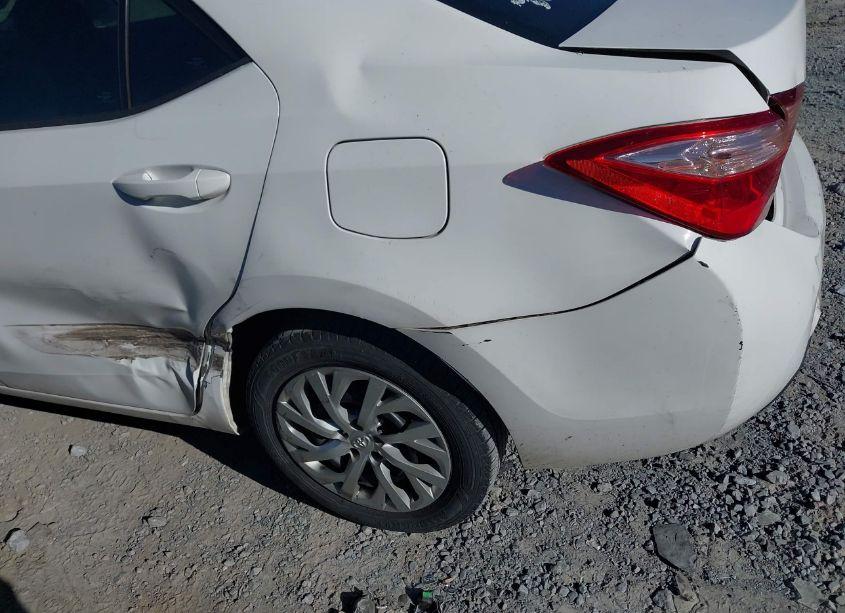 Photo 18 of 2017 Toyota Corolla LE (VIN 2T1BURHE7HC787855)