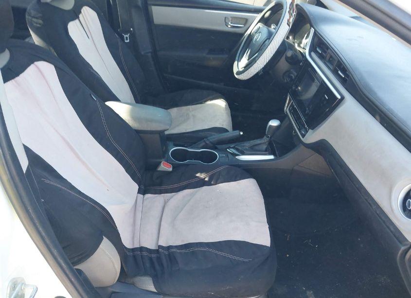 Photo 5 of 2017 Toyota Corolla LE (VIN 2T1BURHE7HC787855)