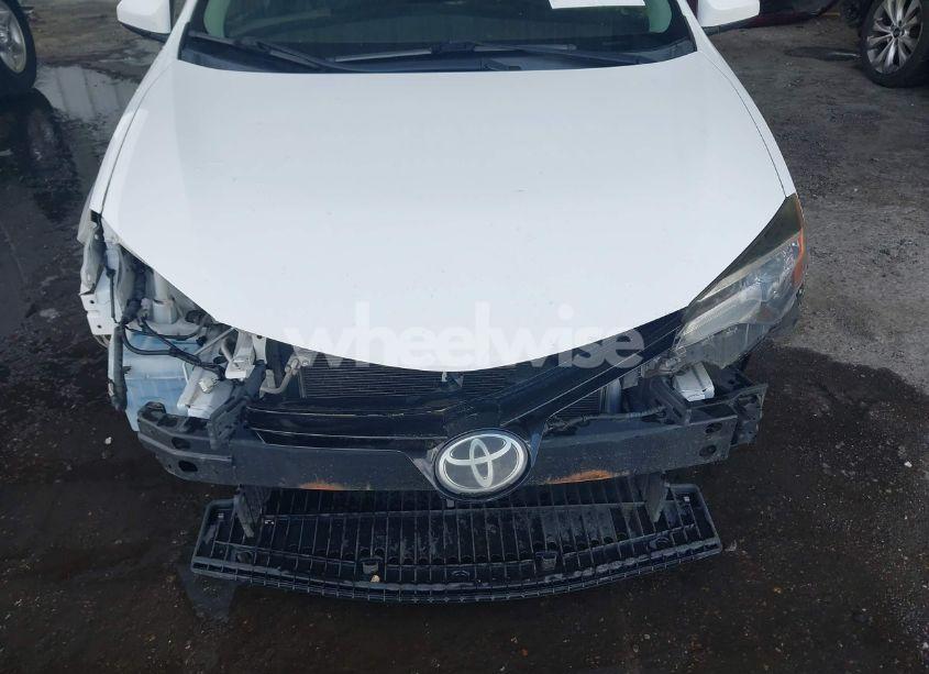 Photo 6 of 2017 Toyota Corolla LE (VIN 2T1BURHE7HC807845)