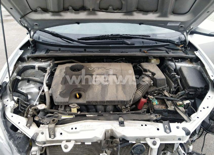 Photo 10 of 2017 Toyota Corolla SE (VIN 2T1BURHE7HC808302)