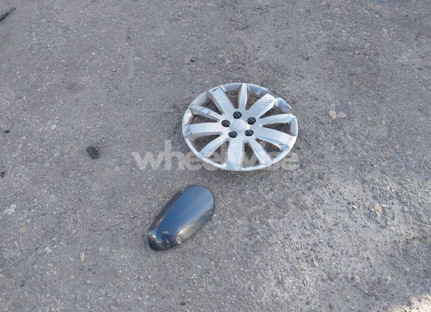 Photo 12 of 2017 Toyota Corolla LE (VIN 2T1BURHE7HC811023)