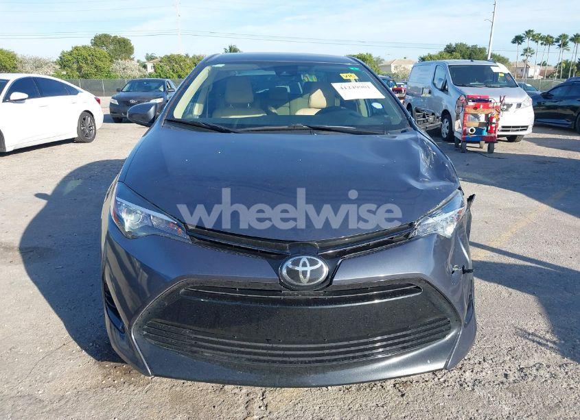 Photo 13 of 2017 Toyota Corolla LE (VIN 2T1BURHE7HC811023)