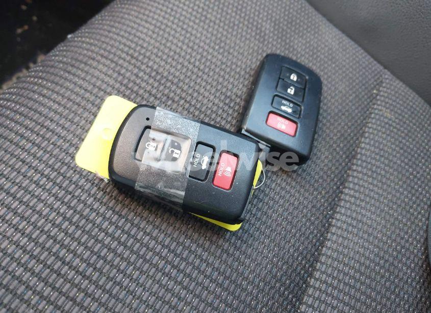 Photo 11 of 2017 Toyota Corolla L/LE/XLE/SE/XSE (VIN 2T1BURHE7HC812740)