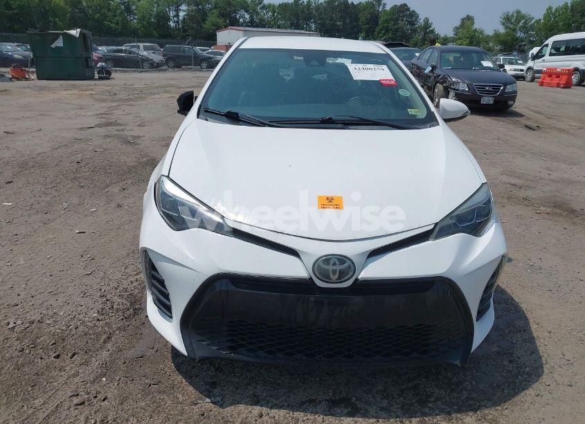 Photo 12 of 2017 Toyota Corolla SE (VIN 2T1BURHE7HC813080)