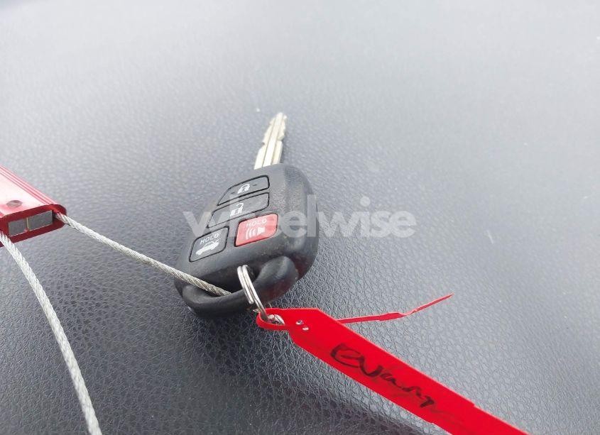 Photo 11 of 2017 Toyota Corolla SE (VIN 2T1BURHE7HC821082)