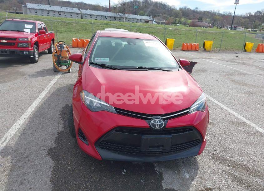 Photo 13 of 2017 Toyota Corolla LE (VIN 2T1BURHE7HC847178)