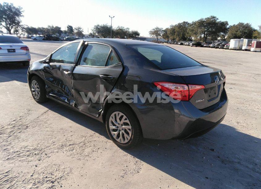 Photo 3 of 2017 Toyota Corolla LE (VIN 2T1BURHE7HC855412)
