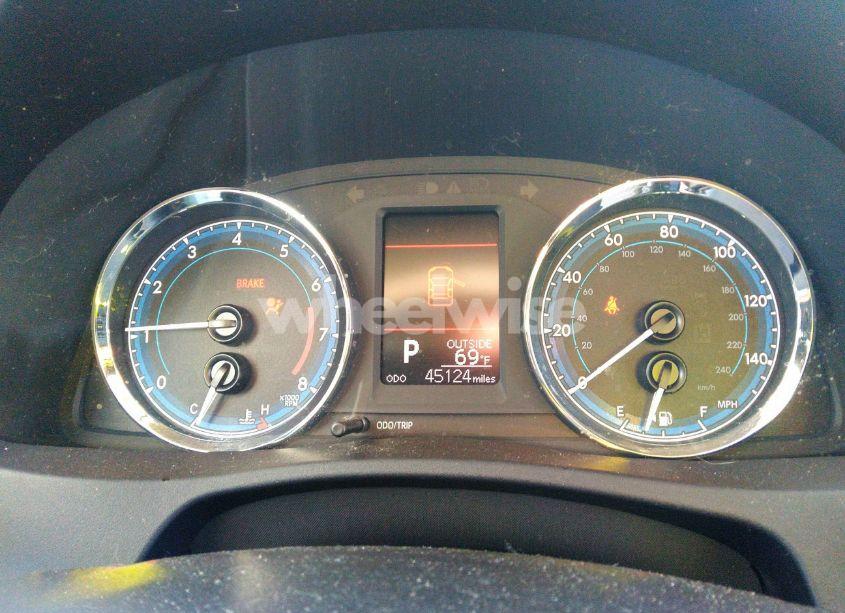 Photo 7 of 2017 Toyota Corolla LE (VIN 2T1BURHE7HC855412)