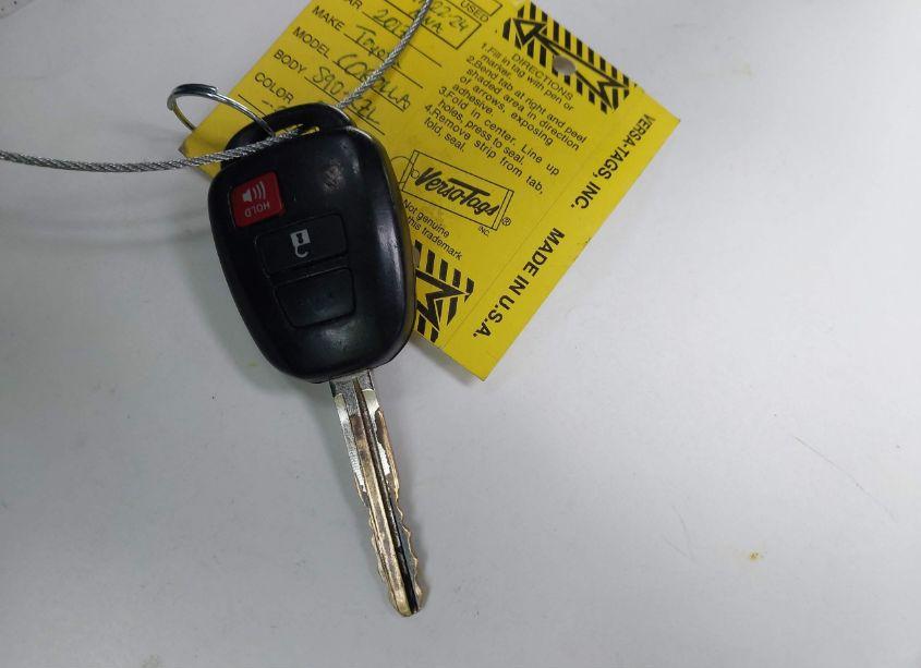 Photo 11 of 2017 Toyota Corolla SE (VIN 2T1BURHE7HC858262)