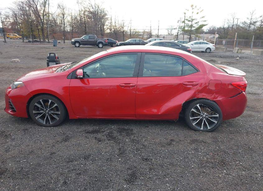 Photo 14 of 2017 Toyota Corolla SE (VIN 2T1BURHE7HC858262)