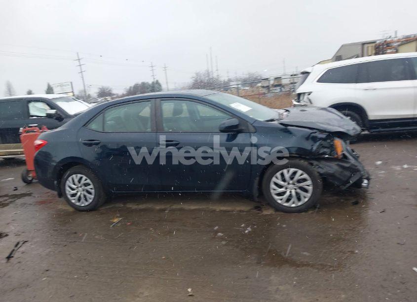 Photo 13 of 2017 Toyota Corolla LE (VIN 2T1BURHE7HC920159)