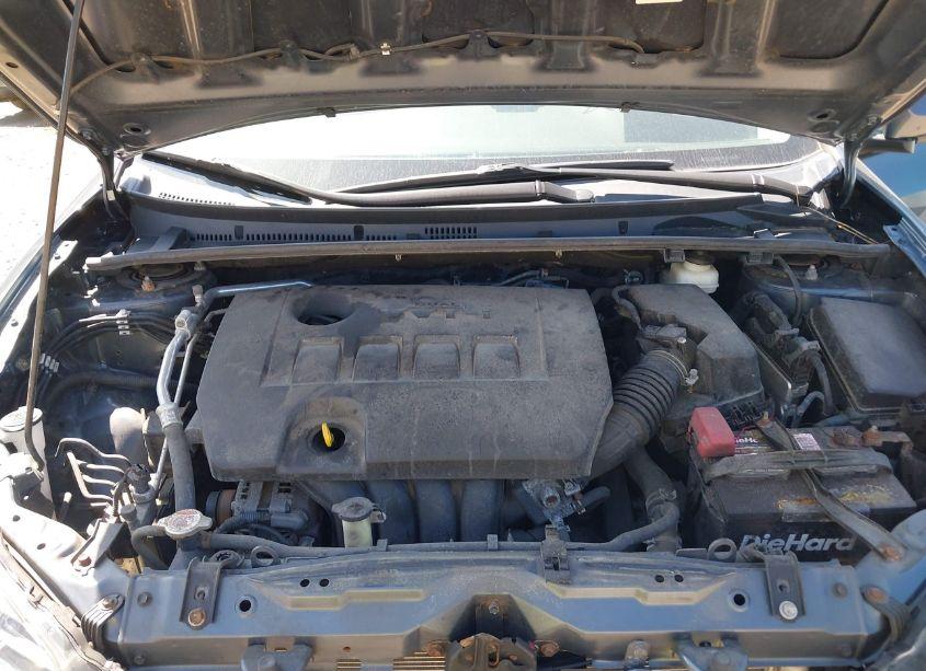 Photo 10 of 2017 Toyota Corolla SE (VIN 2T1BURHE7HC922218)