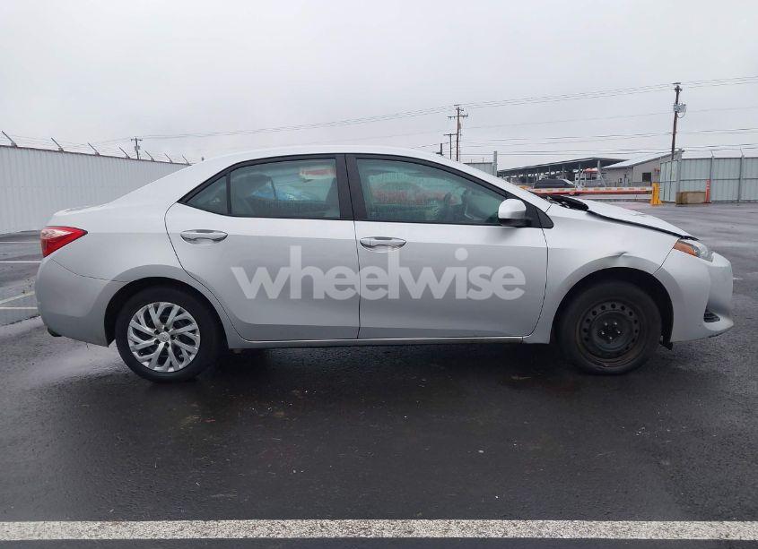 Photo 14 of 2017 Toyota Corolla LE (VIN 2T1BURHE7HC923630)