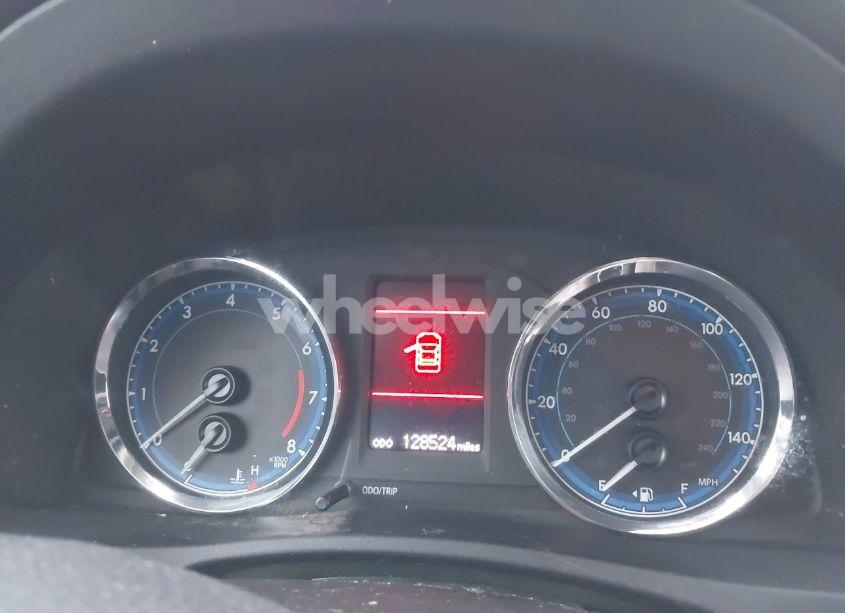 Photo 7 of 2017 Toyota Corolla LE (VIN 2T1BURHE7HC923630)