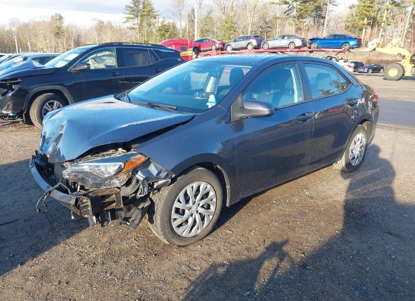 Photo 2 of 2017 Toyota Corolla LE (VIN 2T1BURHE7HC932442)