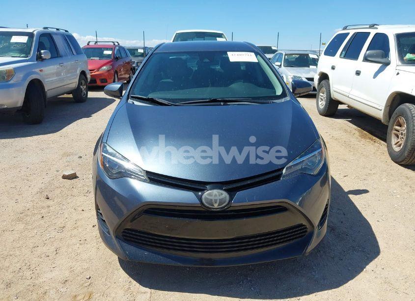 Photo 12 of 2017 Toyota Corolla LE (VIN 2T1BURHE7HC950343)