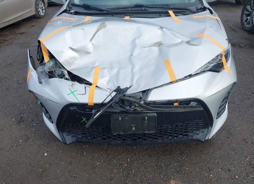 Photo 12 of 2018 Toyota Corolla XSE (VIN 2T1BURHE7JC006855)