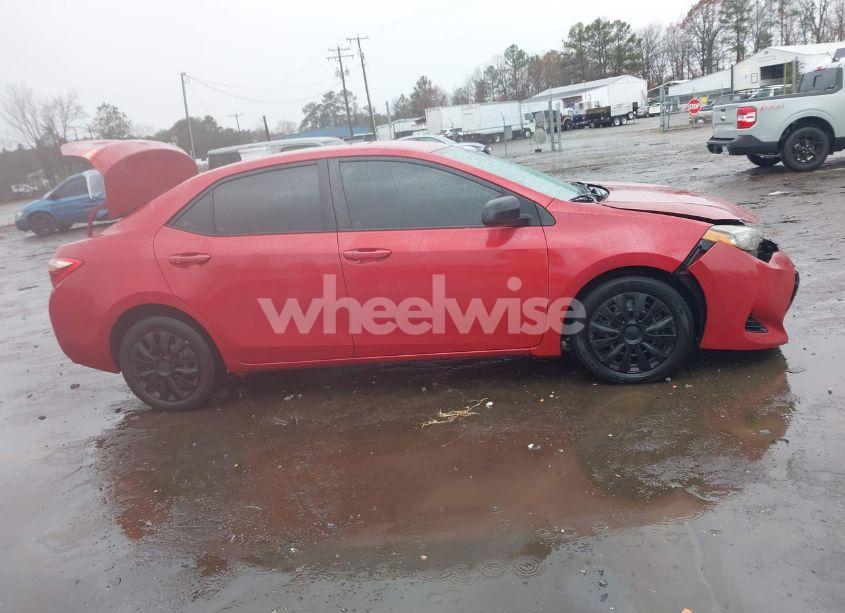 Photo 13 of 2018 Toyota Corolla LE (VIN 2T1BURHE7JC056381)