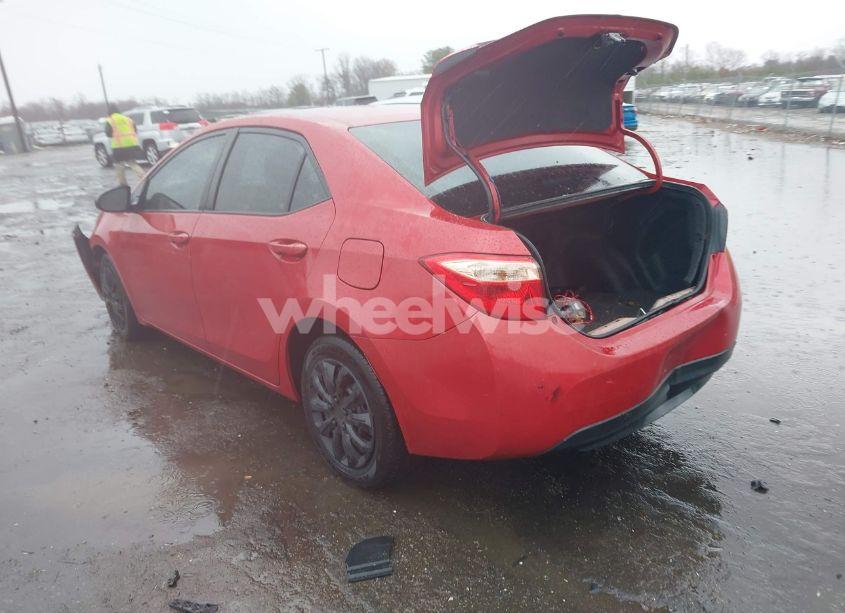 Photo 3 of 2018 Toyota Corolla LE (VIN 2T1BURHE7JC056381)