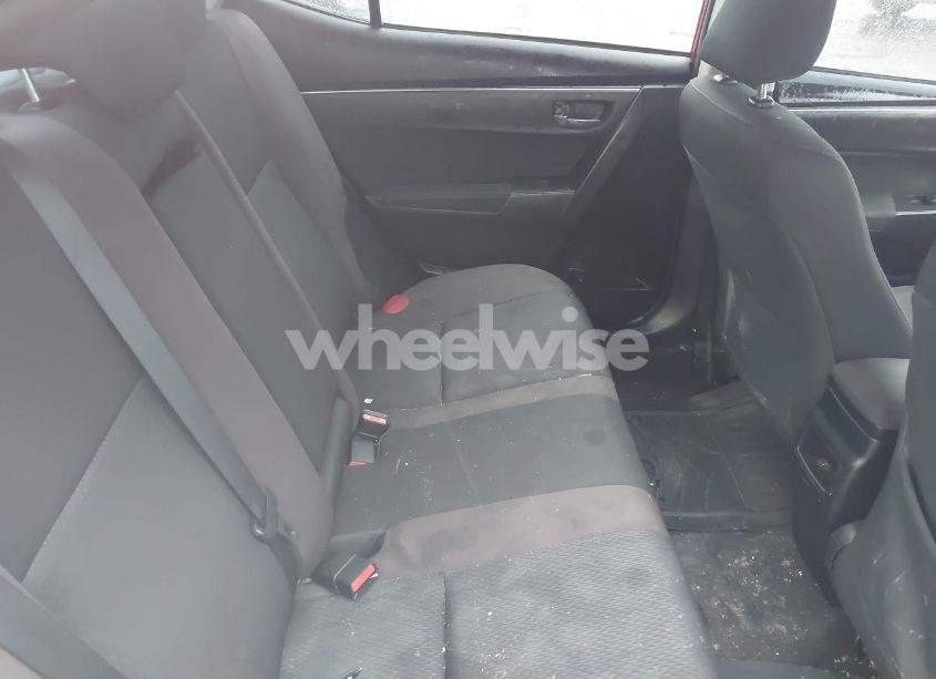 Photo 8 of 2018 Toyota Corolla LE (VIN 2T1BURHE7JC056381)