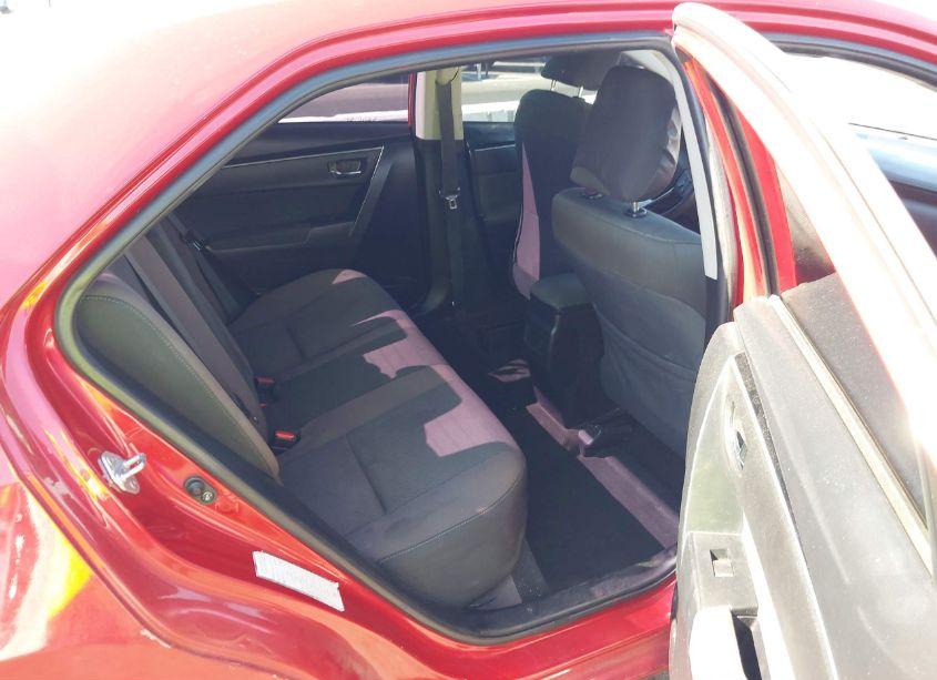 Photo 8 of 2018 Toyota Corolla LE (VIN 2T1BURHE7JC057868)