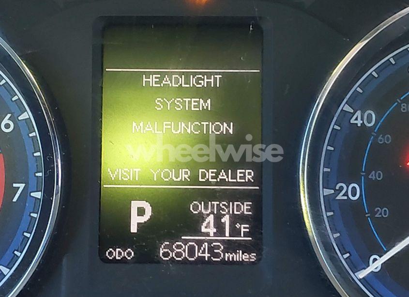 Photo 15 of 2018 Toyota Corolla LE (VIN 2T1BURHE7JC058406)