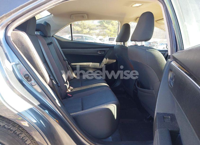 Photo 8 of 2018 Toyota Corolla LE (VIN 2T1BURHE7JC058406)