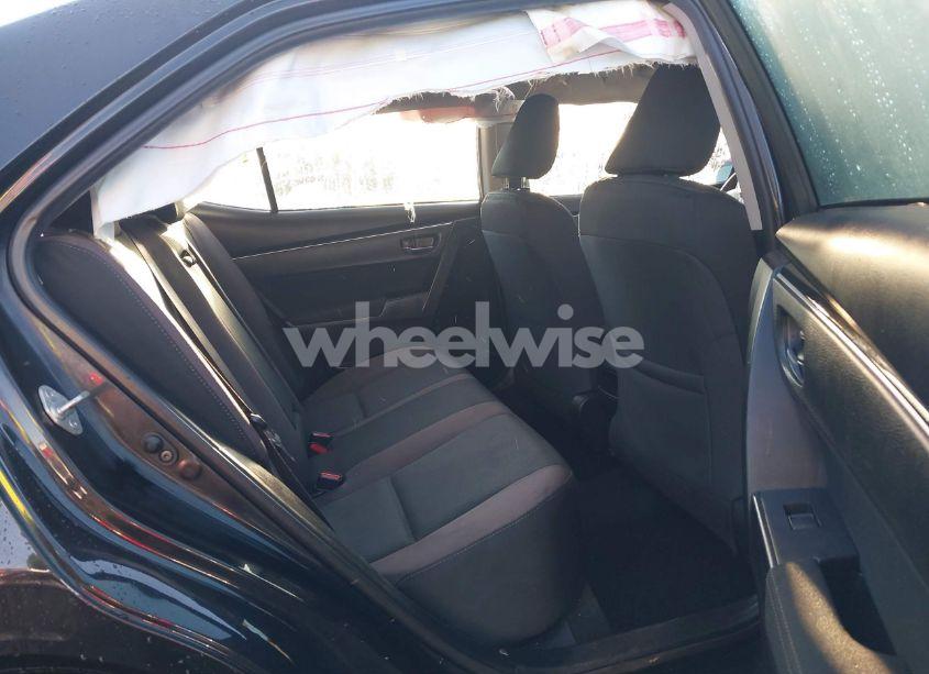 Photo 8 of 2018 Toyota Corolla LE (VIN 2T1BURHE7JC063881)