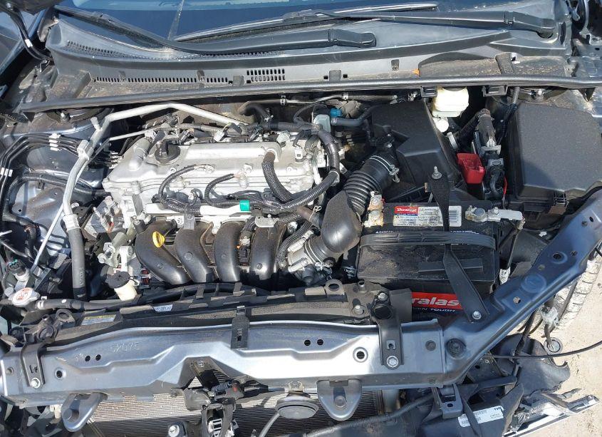 Photo 10 of 2018 Toyota Corolla LE (VIN 2T1BURHE7JC073892)