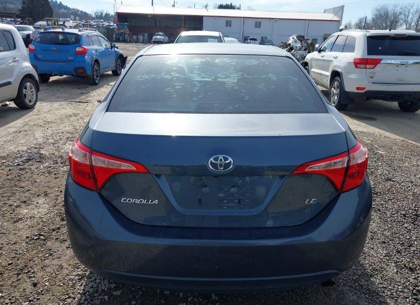 Photo 17 of 2018 Toyota Corolla LE (VIN 2T1BURHE7JC073892)
