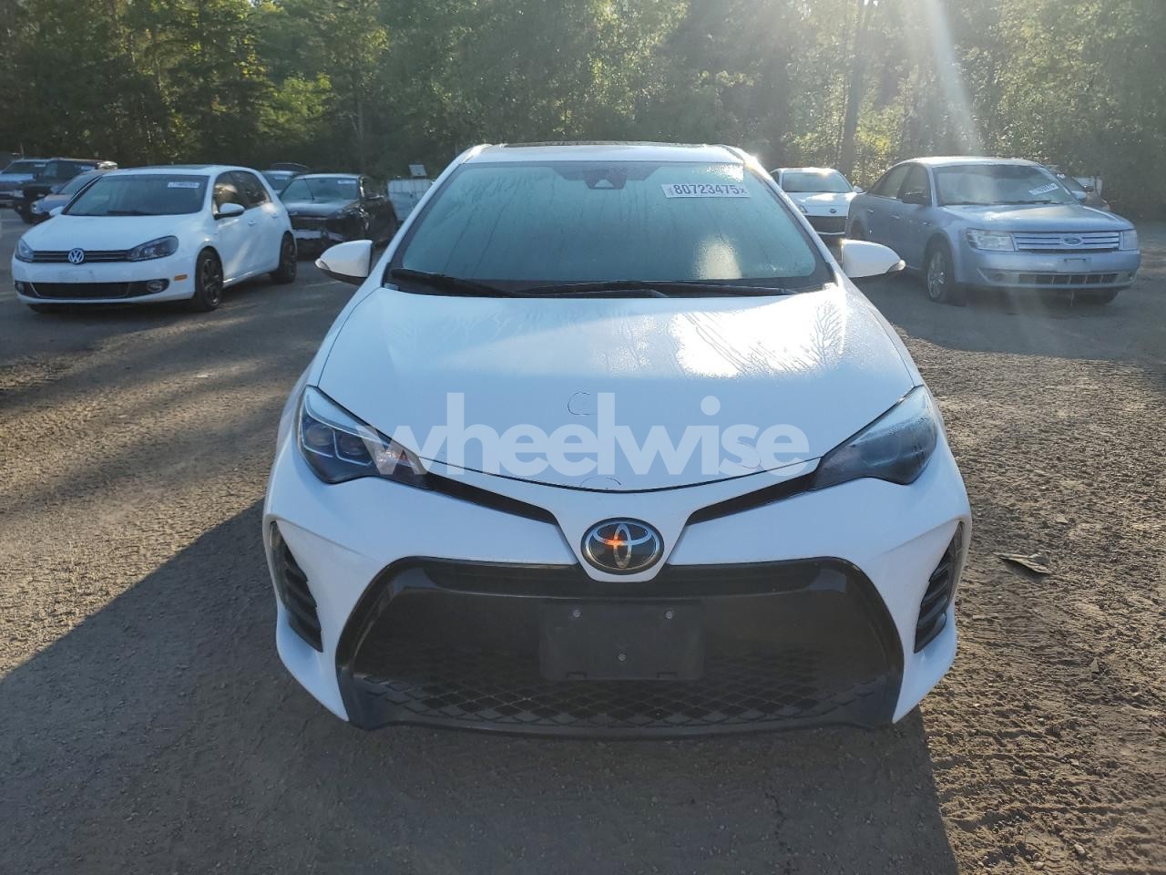 Photo 5 of 2018 TOYOTA COROLLA L (VIN 2T1BURHE7JC106437)
