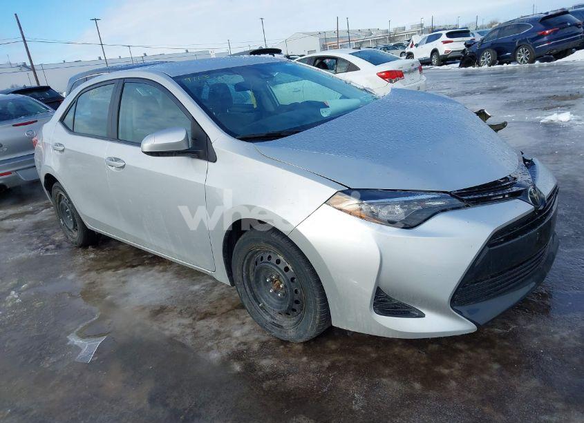 2018 Toyota Corolla LE (VIN 2T1BURHE7JC119141) main photo