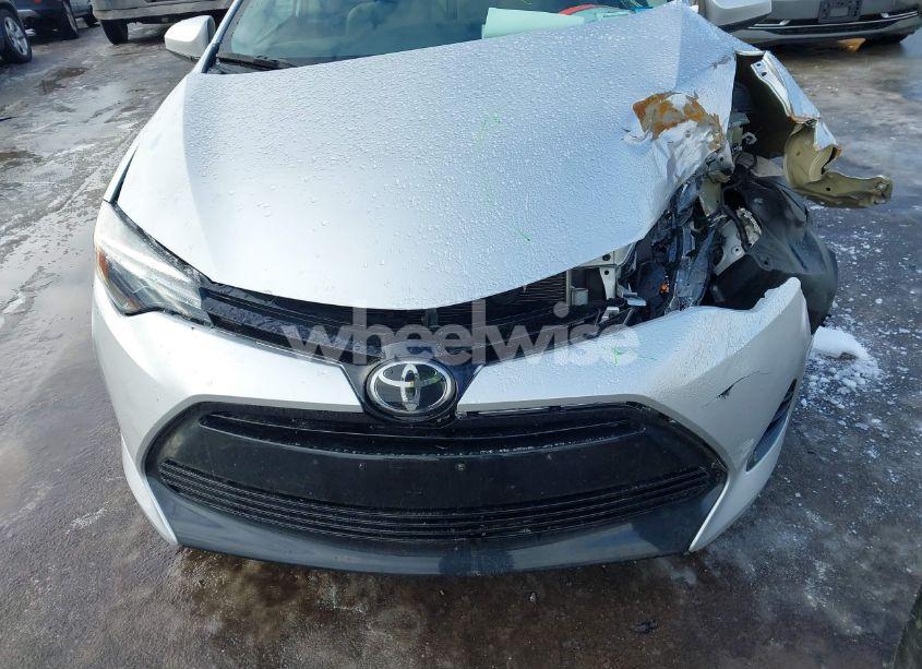 Photo 12 of 2018 Toyota Corolla LE (VIN 2T1BURHE7JC119141)