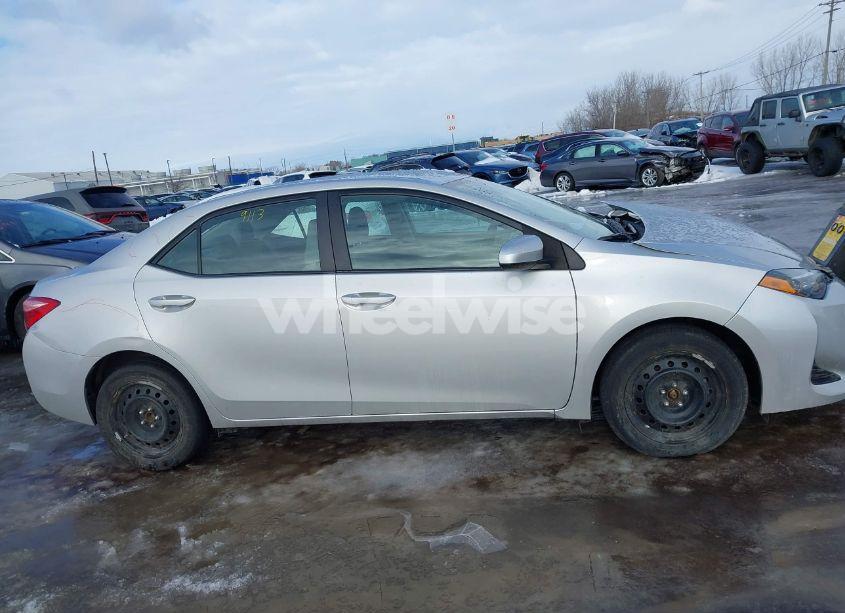 Photo 13 of 2018 Toyota Corolla LE (VIN 2T1BURHE7JC119141)