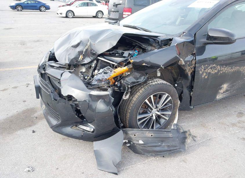 Photo 6 of 2018 Toyota Corolla L/LE/XLE/SE/XSE (VIN 2T1BURHE7JC975409)