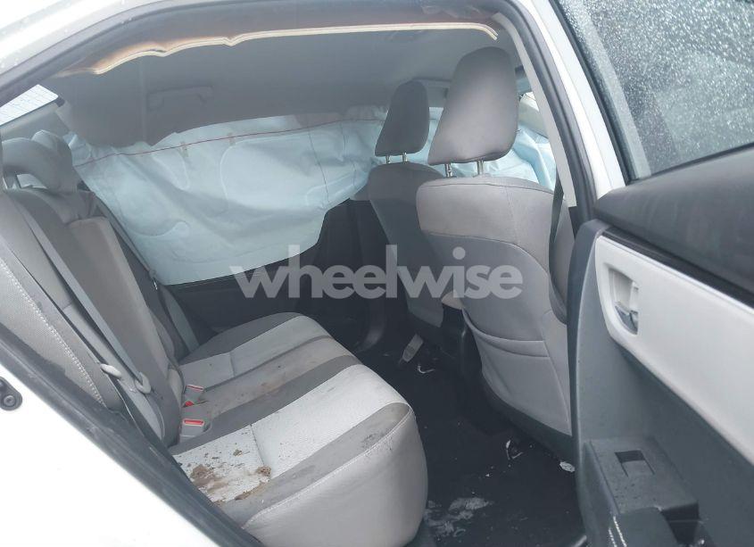 Photo 8 of 2018 Toyota Corolla LE (VIN 2T1BURHE7JC978830)