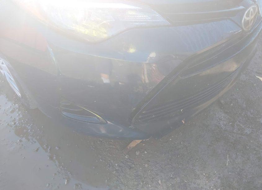 Photo 17 of 2018 Toyota Corolla LE (VIN 2T1BURHE7JC981033)