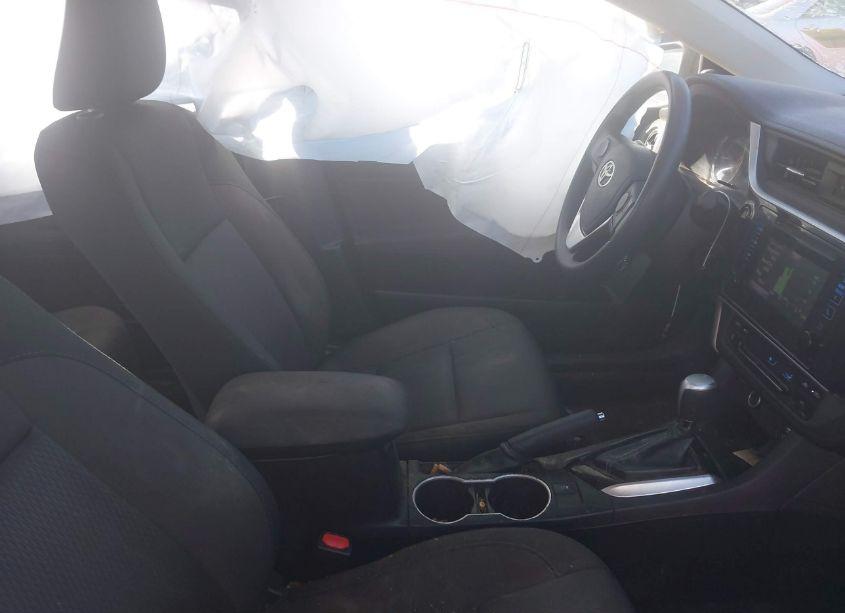 Photo 5 of 2018 Toyota Corolla LE (VIN 2T1BURHE7JC981033)