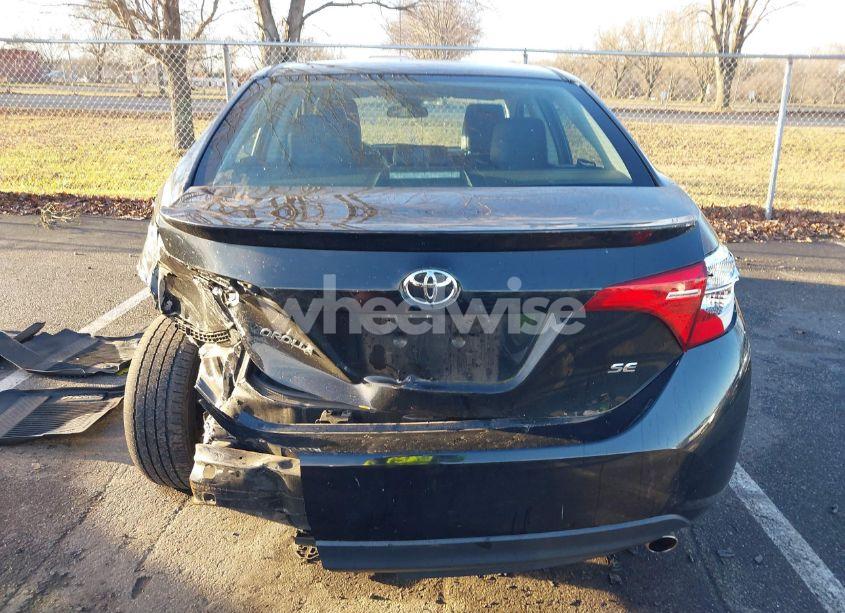 Photo 16 of 2018 Toyota Corolla L/LE/XLE/SE/XSE (VIN 2T1BURHE7JC996986)